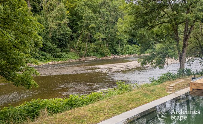Uitzonderlijke vakantiewoning in Esneux voor 18 personen met 6 slaapkamers, infinity pool en buitenjaccuzi