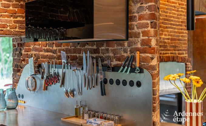 Uitzonderlijke vakantiewoning in Esneux voor 18 personen met 6 slaapkamers, infinity pool en buitenjaccuzi