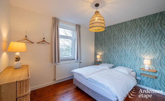 Ruim vakantiehuis voor 12 personen in Eupen met 5 slaapkamers, 5 badkamers, jacuzzi en priv�tuin