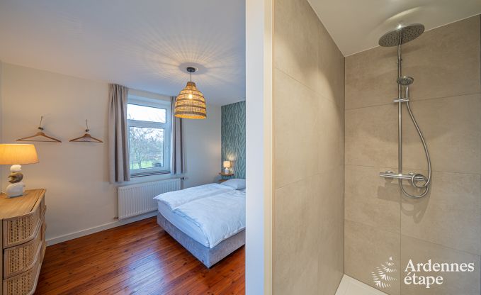 Ruim vakantiehuis voor 12 personen in Eupen met 5 slaapkamers, 5 badkamers, jacuzzi en priv�tuin