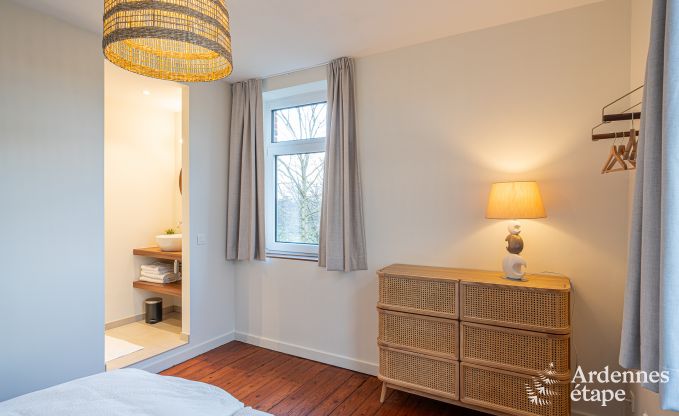 Ruim vakantiehuis voor 12 personen in Eupen met 5 slaapkamers, 5 badkamers, jacuzzi en priv�tuin