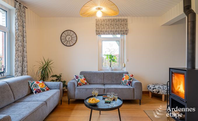 Ruim vakantiehuis voor 12 personen in Eupen met 5 slaapkamers, 5 badkamers, jacuzzi en priv�tuin