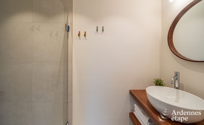 Ruim vakantiehuis voor 12 personen in Eupen met 5 slaapkamers, 5 badkamers, jacuzzi en priv�tuin