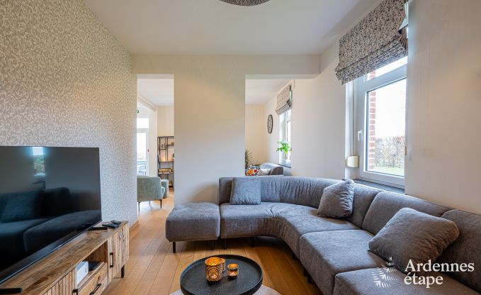 Ruim vakantiehuis voor 12 personen in Eupen met 5 slaapkamers, 5 badkamers, jacuzzi en priv�tuin
