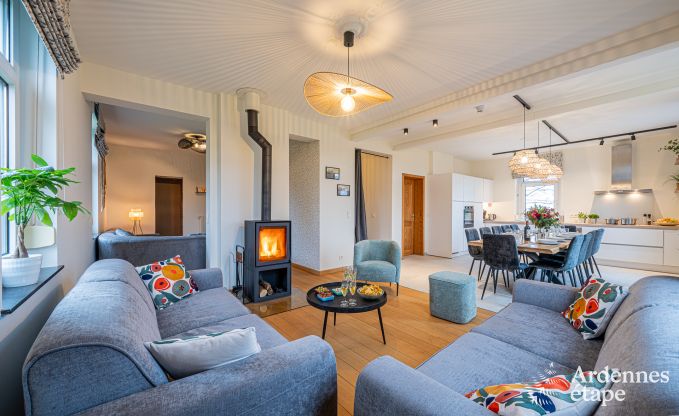 Ruim vakantiehuis voor 12 personen in Eupen met 5 slaapkamers, 5 badkamers, jacuzzi en priv�tuin