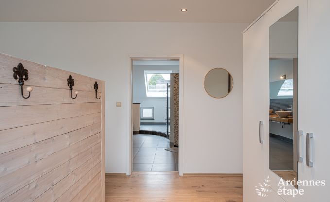 Comfortabel huis voor 7 personen in Eupen met 4 slaapkamers, moderne keuken, priv�terras en tuin