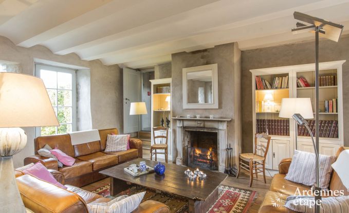 Authentiek vakantiehuis voor 32 personen in Maredsous, in de vallei van de Molign�e