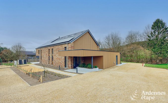 Luxe villa in Ferri�res Ardennen, 15 personen, 7 slaapkamers, spa, verwarmd zwembad, priv� tuin, aangepaste voorzieningen