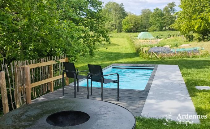 Luxe villa in Ferri�res Ardennen, 15 personen, 7 slaapkamers, spa, verwarmd zwembad, priv� tuin, aangepaste voorzieningen