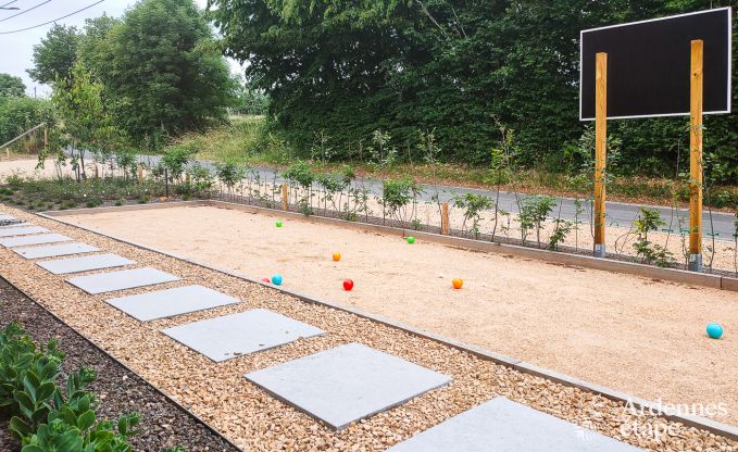 Luxe villa in Ferri�res Ardennen, 15 personen, 7 slaapkamers, spa, verwarmd zwembad, priv� tuin, aangepaste voorzieningen