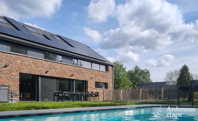 Luxe villa in Ferri�res Ardennen, 15 personen, 7 slaapkamers, spa, verwarmd zwembad, priv� tuin, aangepaste voorzieningen