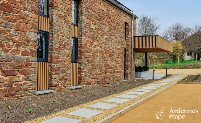 Luxe villa in Ferri�res Ardennen, 15 personen, 7 slaapkamers, spa, verwarmd zwembad, priv� tuin, aangepaste voorzieningen