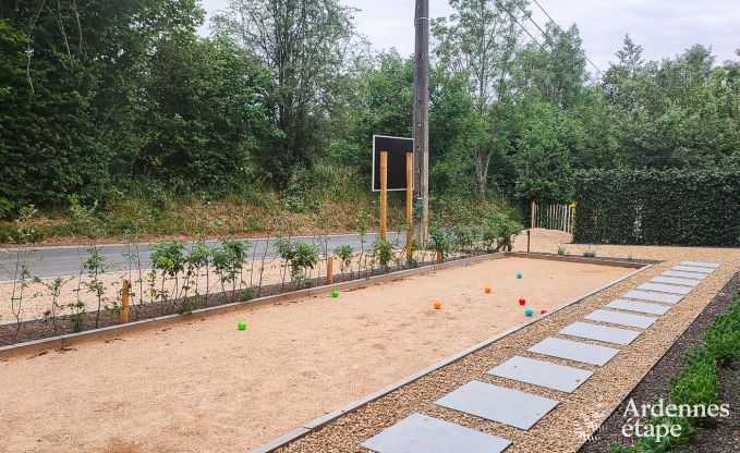 Luxe villa in Ferri�res Ardennen, 15 personen, 7 slaapkamers, spa, verwarmd zwembad, priv� tuin, aangepaste voorzieningen