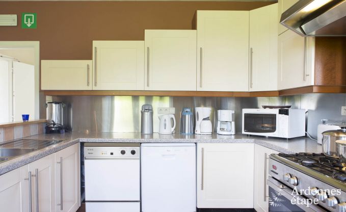 Vakantiehuis in Ferri�res voor 32 personen in de Ardennen