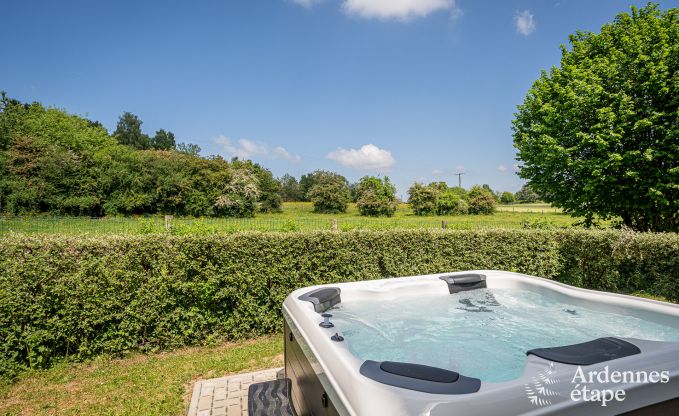 Vakantiehuis in Ferri�res voor 32 personen in de Ardennen