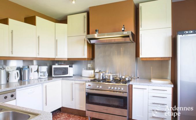 Vakantiehuis in Ferri�res voor 32 personen in de Ardennen