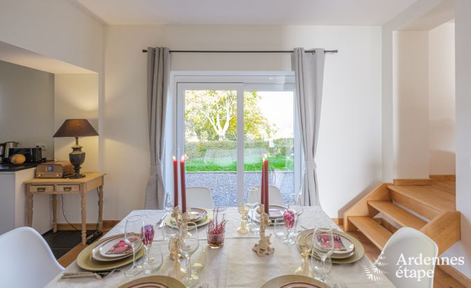 Charmante vakantiewoning in Ferri�res voor 8 personen