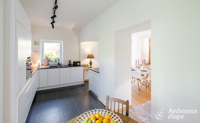 Charmante vakantiewoning in Ferri�res voor 8 personen