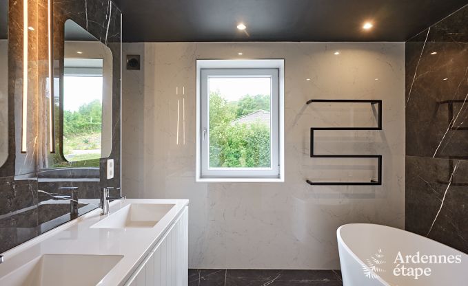 Moderne vakantiewoning met 5 slaapkamers in Ferri�res, Ardennen