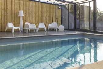 Luxe vakantiehuis voor 14 personen met zwembad en sauna in Ferrières