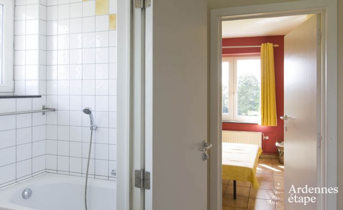 Vakantiehuis in Ferri�res voor 32 personen in de Ardennen