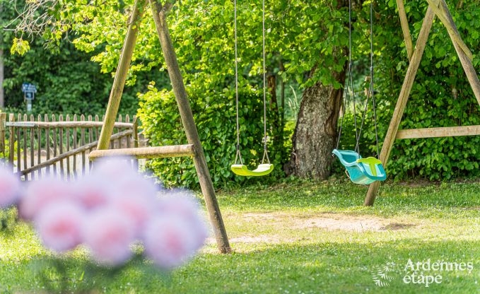 Vakantiehuis in Ferri�res voor 32 personen in de Ardennen