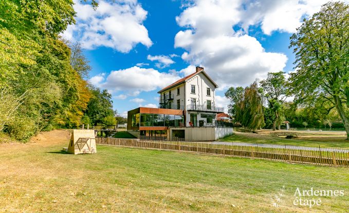 Vakantiehuis in Florennes voor 20 personen in de Ardennen