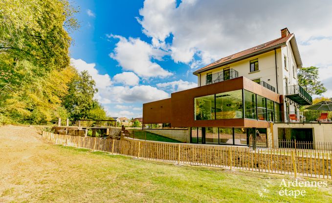 Vakantiehuis in Florennes voor 20 personen in de Ardennen