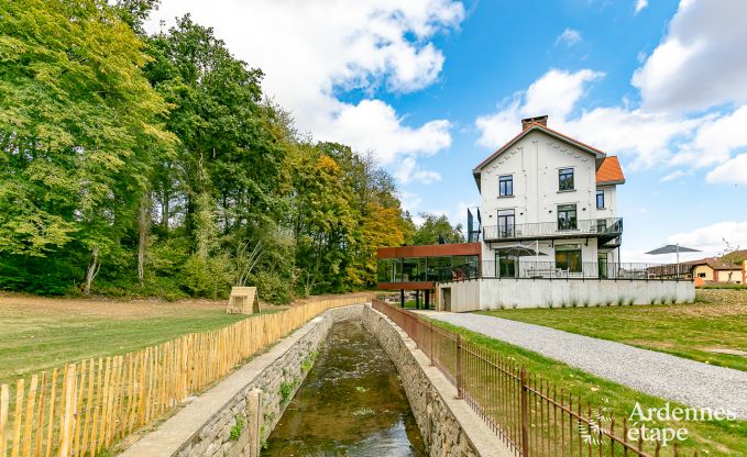 Vakantiehuis in Florennes voor 20 personen in de Ardennen