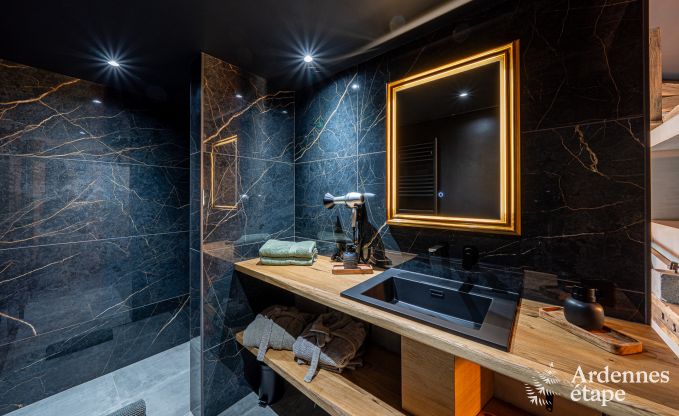 Luxe romantische woning voor 2 personen in Sainte-Ccile, met sauna en jacuzzi