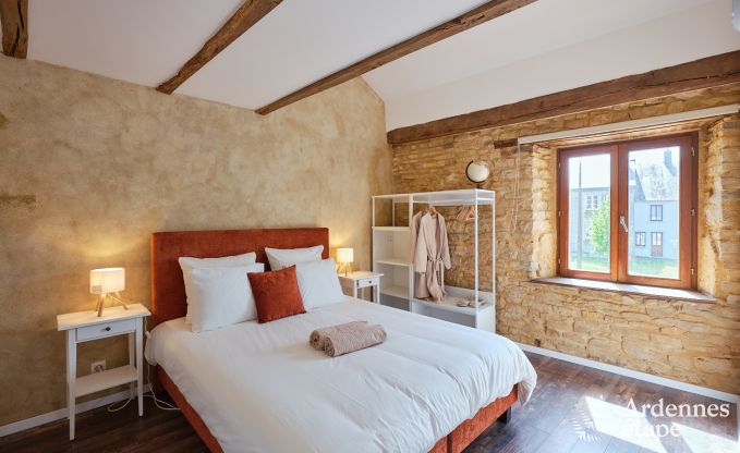 Charmante vakantiewoning voor 8 personen in Florenville met 4 slaapkamers, wellness en speeltoren aan de Semois