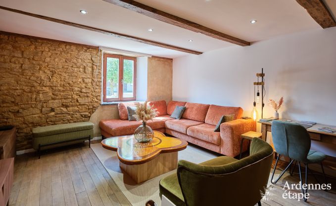 Charmante vakantiewoning voor 8 personen in Florenville met 4 slaapkamers, wellness en speeltoren aan de Semois