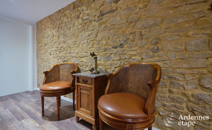 Charmante vakantiewoning voor 8 personen in Florenville met 4 slaapkamers, wellness en speeltoren aan de Semois