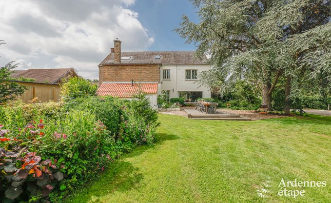 Vakantiehuis in Fosses-la-Ville voor 16 personen in de Ardennen