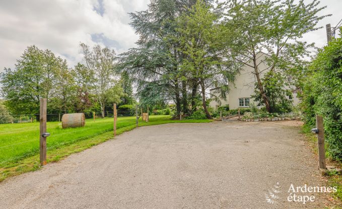 Vakantiehuis in Fosses-la-Ville voor 16 personen in de Ardennen