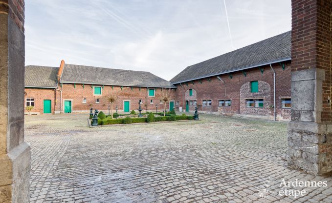 Vakantiehuis in Fourons voor 10 personen in de Ardennen