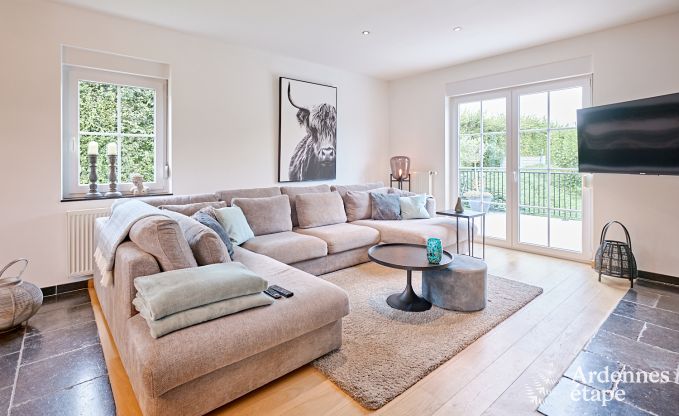 Ruime comfortabele vakantiewoning voor 10 personen in Voeren met privzwembad, jacuzzi en tuin