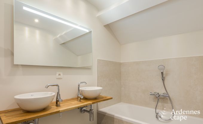 Vakantiehuis in Fourons voor 10 personen in de Ardennen