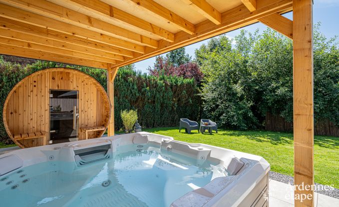 Vakantiehuis voor 4 personen met sauna en jacuzzi in Francorchamps, Ardennen