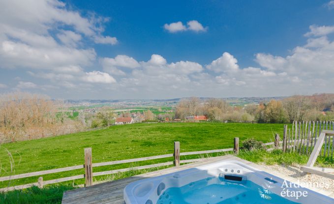 Luxe villa in Frasnes-lez-Anvaing