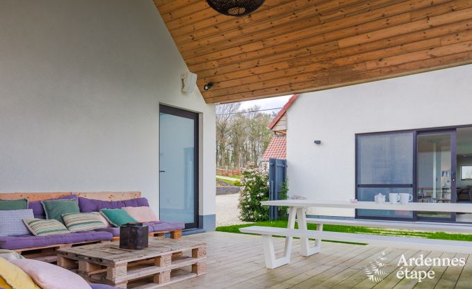 Luxe villa in Frasnes-lez-Anvaing