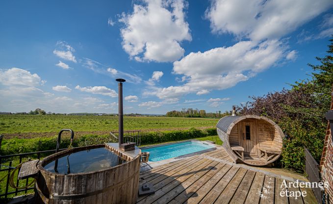 Vakantiehuis in Frasnes-lez-Anvaing voor 16/17 personen