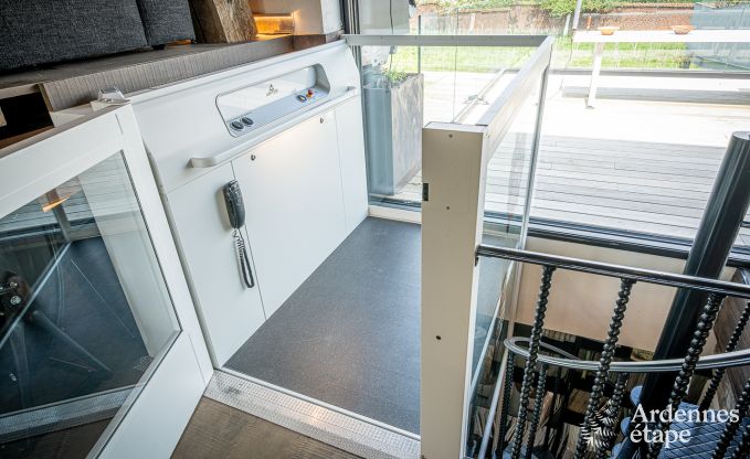 Vakantiehuis in Frasnes-lez-Anvaing voor 16/17 personen