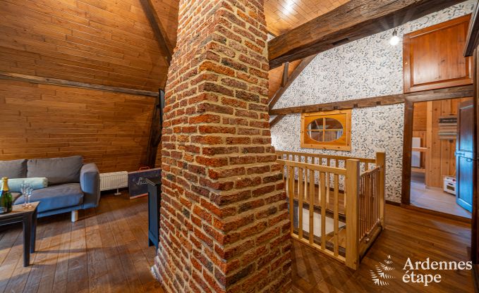 Charmante fermette in Froidchapelle met 2 slaapkamers en priv�tuin