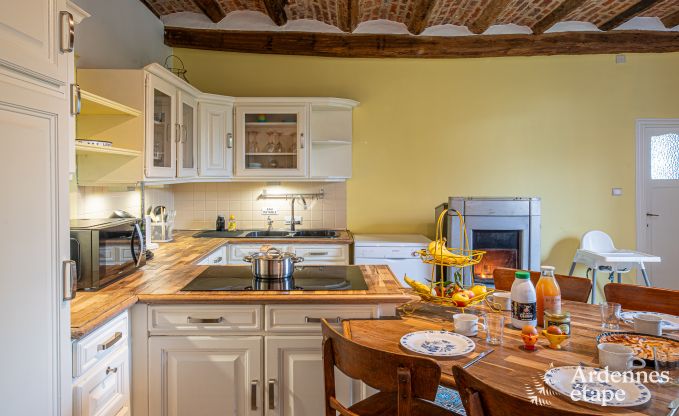 Authentieke fermette met 3 slaapkamers en priv�tuin in een natuurpark tussen Samber en Maas