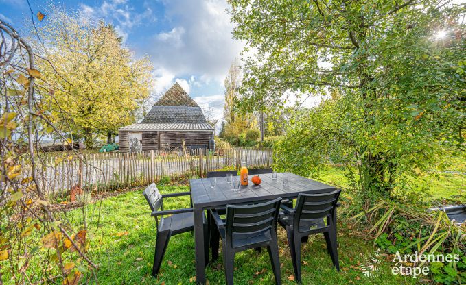Authentieke fermette met 3 slaapkamers en priv�tuin in een natuurpark tussen Samber en Maas