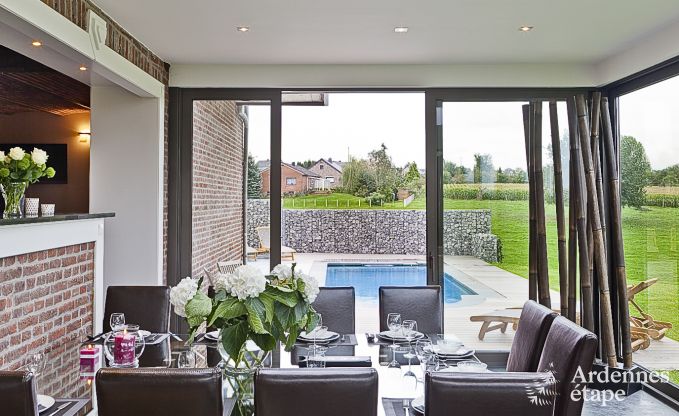 Luxe vakantiehuis in Froidthier voor 10 gasten met zwembad, wellness en 5 slaapkamers nabij Aubel
