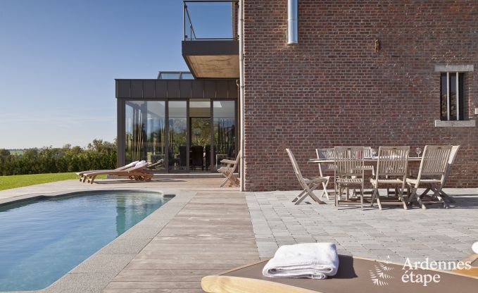Luxe vakantiehuis in Froidthier voor 10 gasten met zwembad, wellness en 5 slaapkamers nabij Aubel