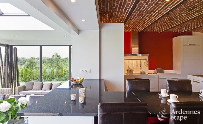 Luxe vakantiehuis in Froidthier voor 10 gasten met zwembad, wellness en 5 slaapkamers nabij Aubel