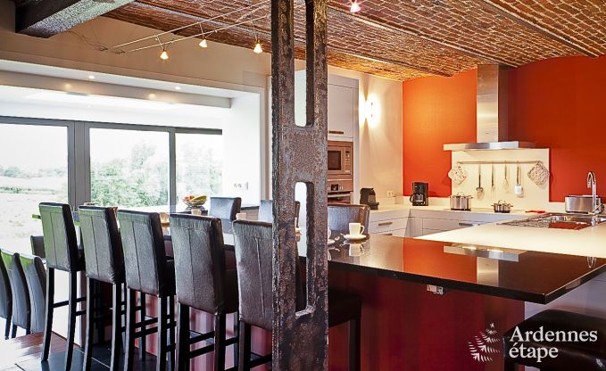 Luxe vakantiehuis in Froidthier voor 10 gasten met zwembad, wellness en 5 slaapkamers nabij Aubel